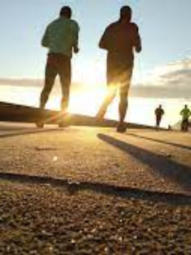 Read more about the article 5 BENEFITS OF EARLY MORNING WALKING